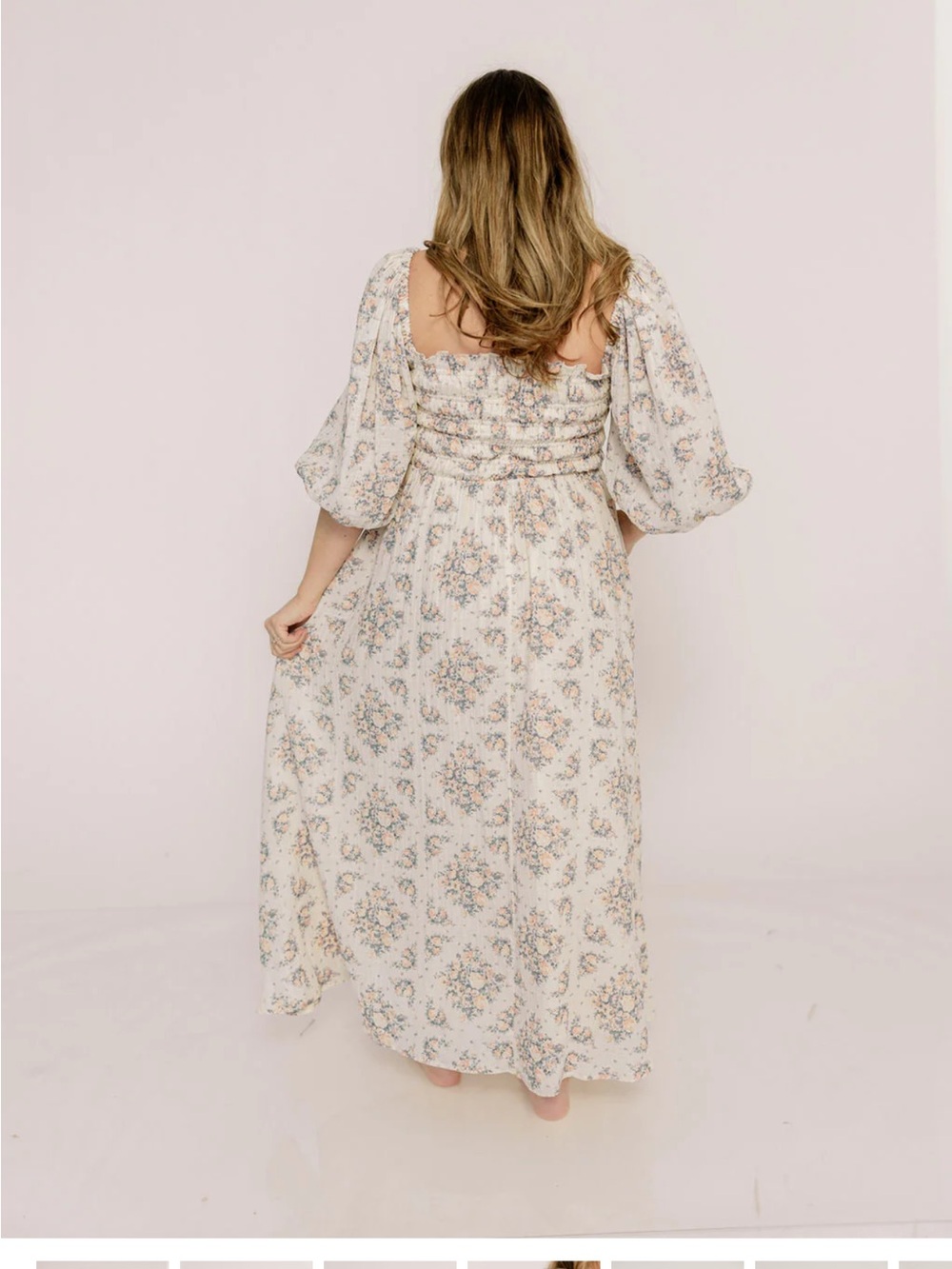 Floral Puff-Sleeve Maxi Dress in Cream and Pink - Picture 2 of 6